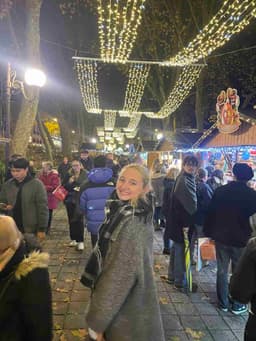 Profile picture of user: mimi