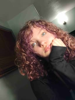 Profile picture of user: k_poerty
