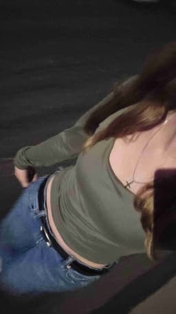 Profile picture of user: bella_rosiee